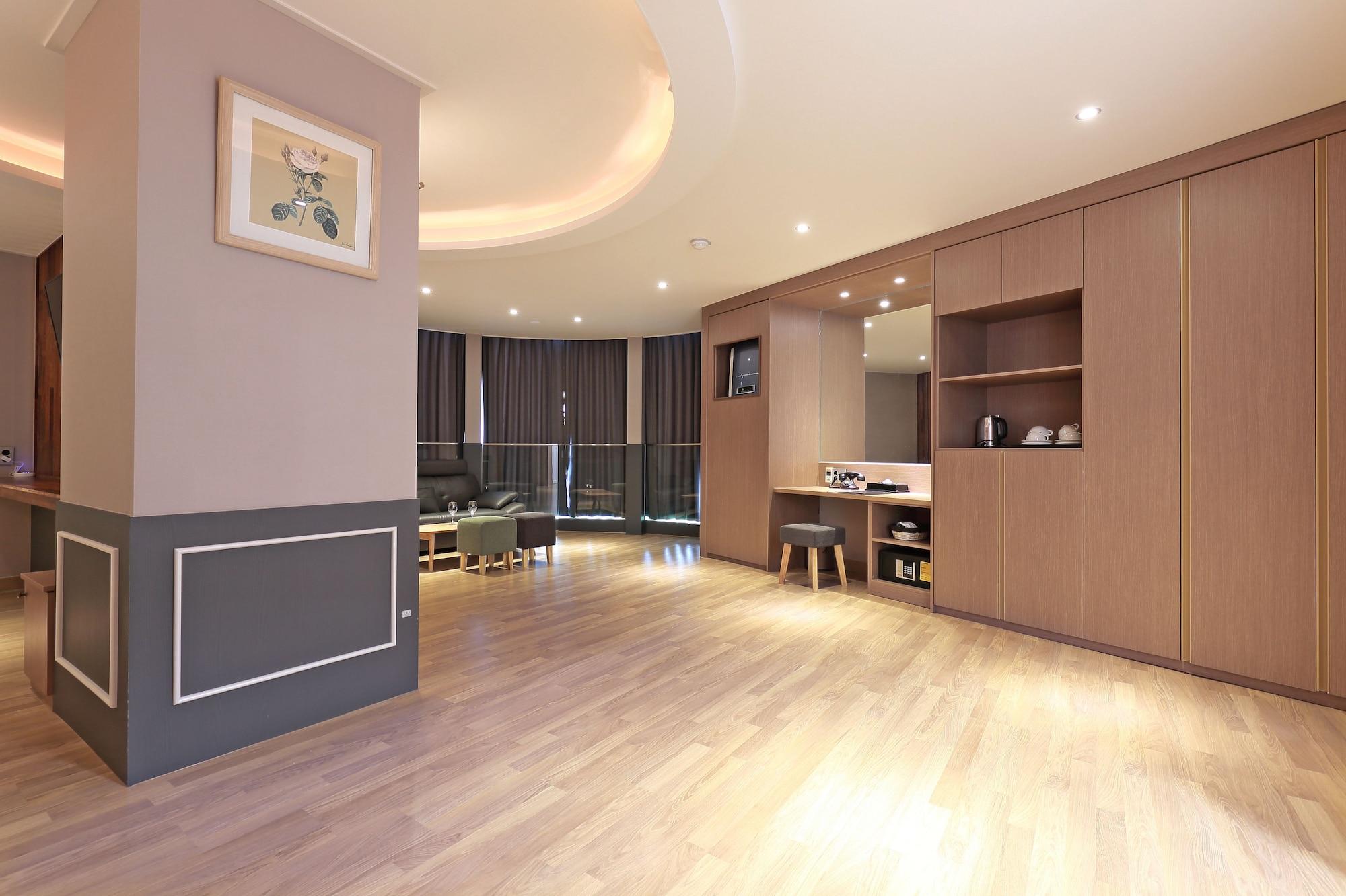 Benikea Swiss Rosen Hotel 3*